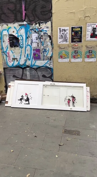 DIANA www. es – street art: scene from the Art Is Trash video by Francisco de Pájaro