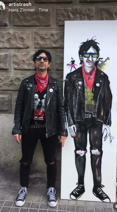 EL ARTE ESTÁ EN LA BASURA. www.artistrash.es #art #arteurbano #urbanart #arte #barcelona #streetart El arte está en la basura. www. es – street art: scene from the Art Is Trash video by Francisco de Pájaro