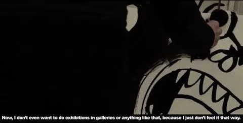 Entrevista en el año 2012 antes de vivir del arte – street art in Barcelona: scene from the Art Is Trash video by Francisco de Pájaro