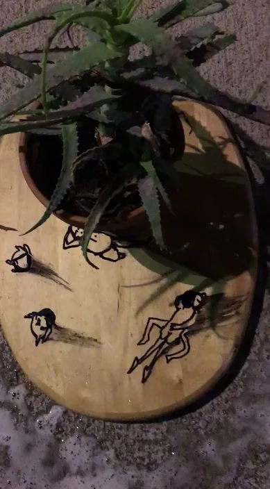La isla bonita – street art in Barcelona: scene from the Art Is Trash video by Francisco de Pájaro