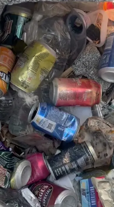 La mano del hombre – street art in Barcelona: scene from the Art Is Trash video by Francisco de Pájaro