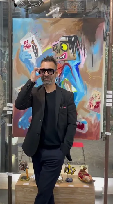 Lluvia trash – street art in Barcelona: scene from the Art Is Trash video by Francisco de Pájaro