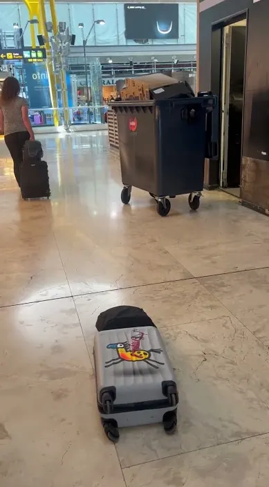 Madrid – street art: scene from the Art Is Trash video by Francisco de Pájaro