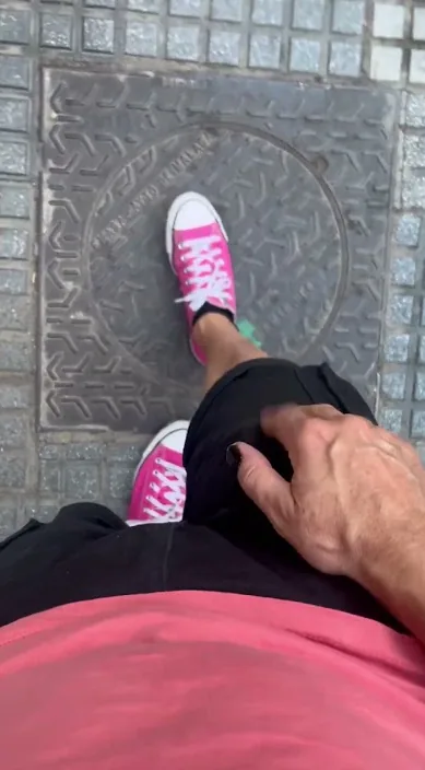 Málaga – street art in Barcelona: scene from the Art Is Trash video by Francisco de Pájaro