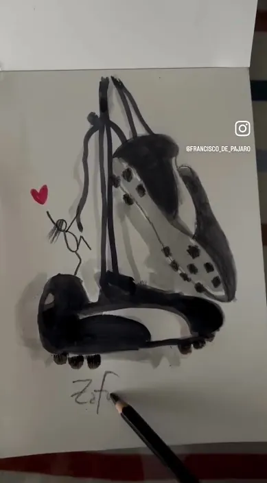 MIS BOTAS DE LA JUVENTUD 1.996 #franciscodepajaro #art #arteurbano #trashart Mis botas de la juventud 1.996 – street art in Barcelona: scene from the Art Is Trash video by Francisco de Pájaro