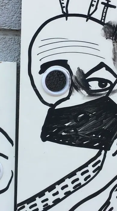 Pelea de Yonkis – street art in Barcelona: scene from the Art Is Trash video by Francisco de Pájaro