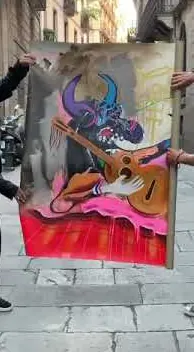 Pintura terminada de – street art in Barcelona: scene from the Art Is Trash video by Francisco de Pájaro