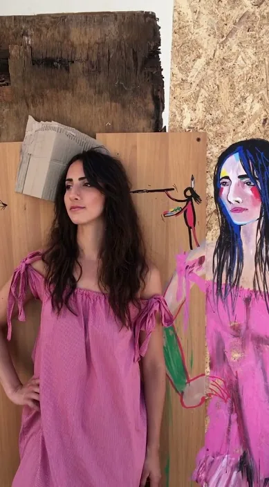 Retrato de mujer croata – street art in Barcelona: scene from the Art Is Trash video by Francisco de Pájaro