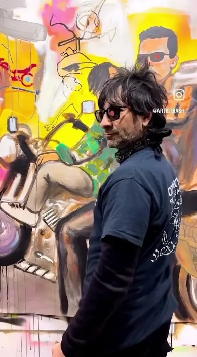 Terminator www – street art in Barcelona: scene from the Art Is Trash video by Francisco de Pájaro