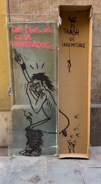 Todo lo que cago es oro es – street art in Barcelona: scene from the Art Is Trash video by Francisco de Pájaro